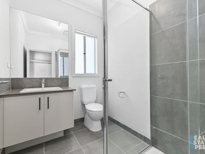 2 Salvia Way, Clyde North