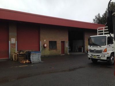 118 Industrial Road, Oak Flats