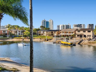 5 / 8 Tarwarri Crescent, Mooloolaba