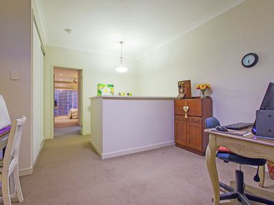 11 Chipping Close, Wakerley