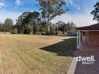 9 LAURINA PLACE, Bewong