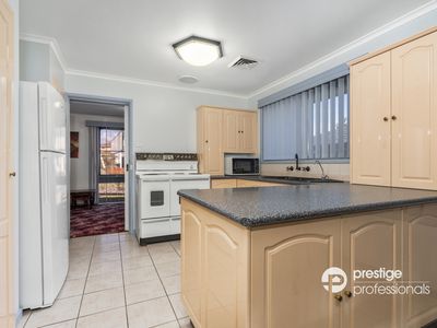 37 Edgecombe Avenue, Moorebank