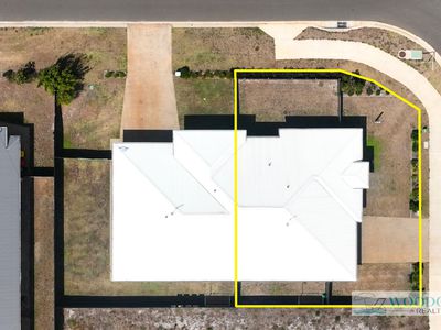 2 / 79 Frizzells Rd Woodgate, Woodgate
