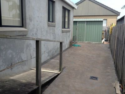 2 / 1 Oakland Avenue, Windang