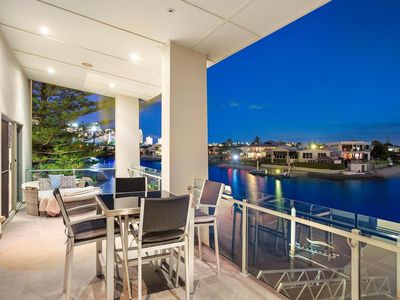 28 Summerland Key, Broadbeach Waters