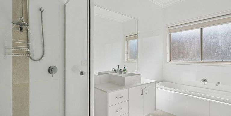 6 / 12 Howitt Ave , Euroa