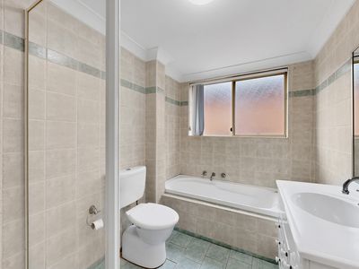4 / 10 Caroline Street, Westmead
