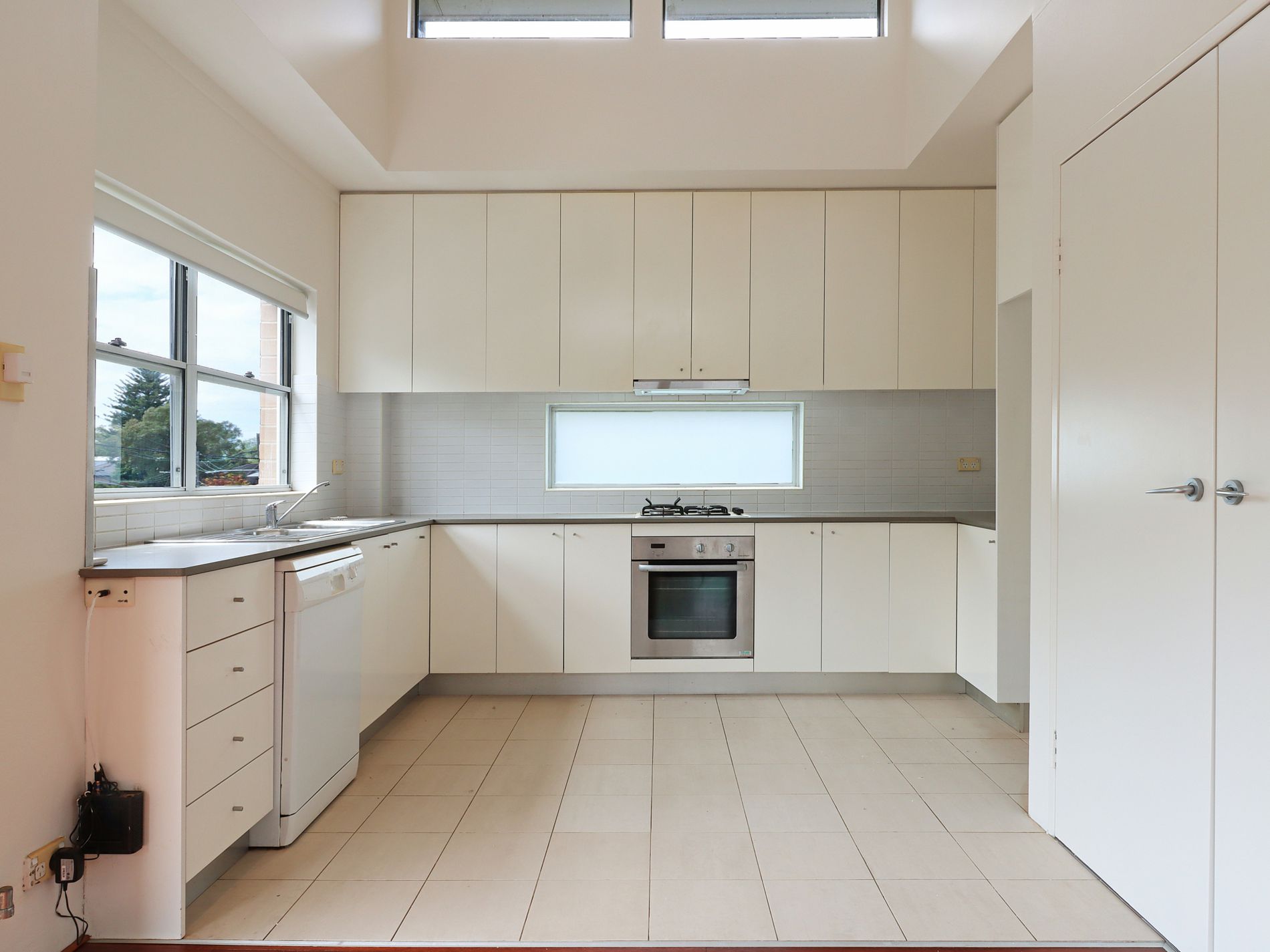 4 / 9 Midway Drive, Maroubra