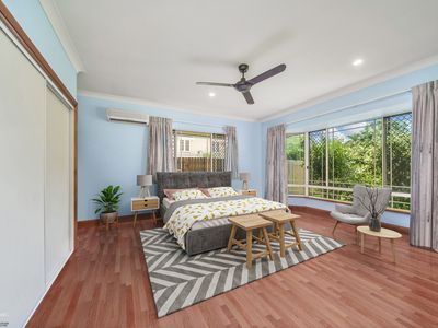 13 Rose Street, Westcourt