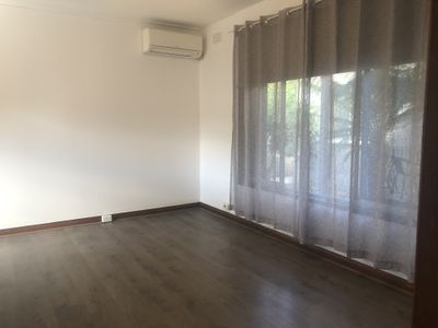 1 / 5 Raglan Street, Newtown