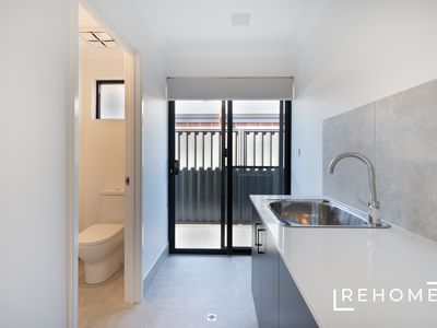 27 Meander Way, Treeby