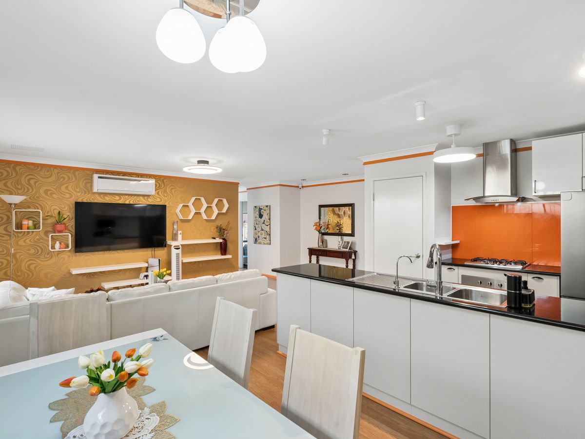 89 Cheltenham Loop, Bertram
