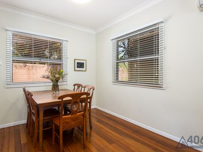 4 Oxley Rd , Chelmer