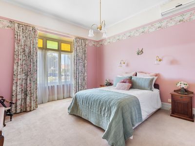 211 Melbourne Road, Williamstown