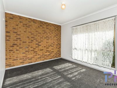 2 / 63 Booth Street, Golden Square