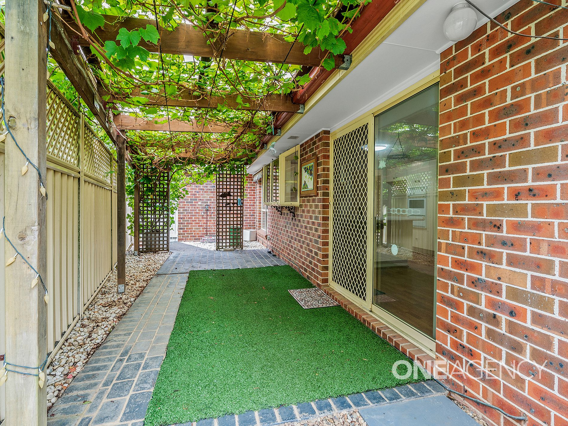 92 Jasmine Drive, Bomaderry