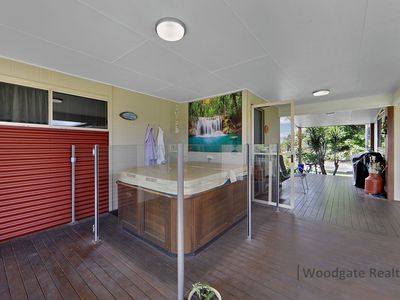 24 ROSELLA WAY, Woodgate