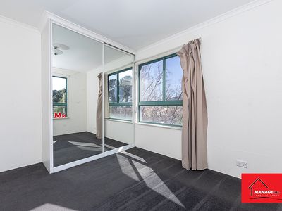 9 / 143 Port Jackson Circuit, Phillip