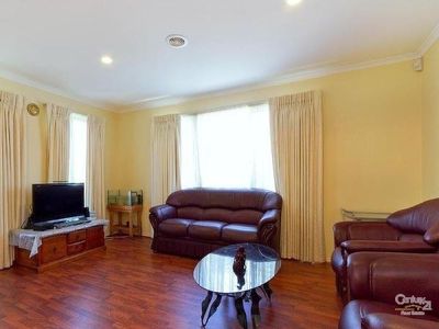 46 Silver Creek Drive, Lynbrook