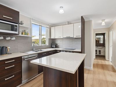 11 Barlow Court, Lockridge