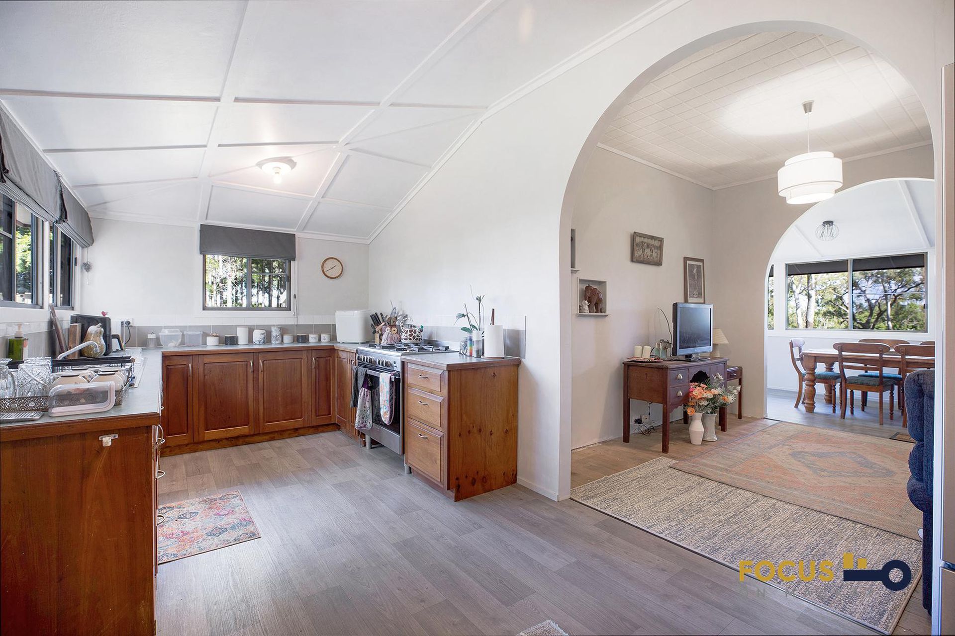684 Armstrong Beach Rd, Armstrong Beach
