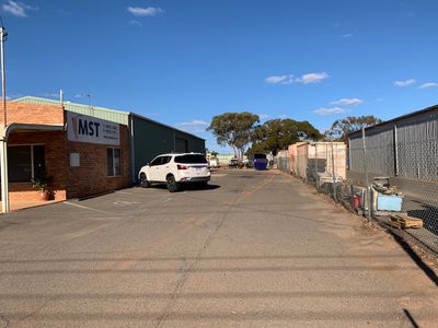 15 Close Way, West Kalgoorlie