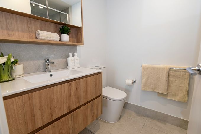 212 / 11 Waterside Retreat, Birtinya