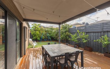 5 Golden Banksia Drive, Officer