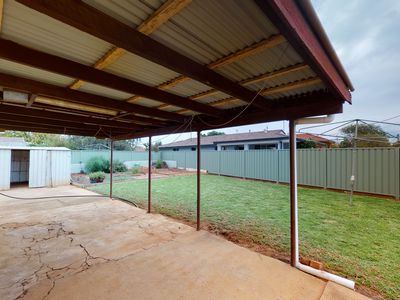 9 Margaret Crescent, Dubbo