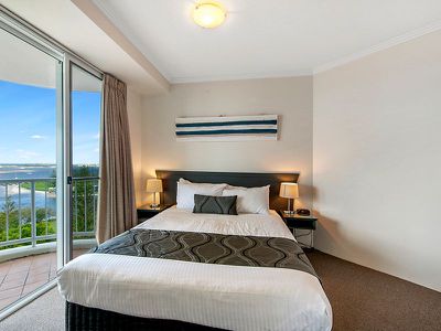 907 / 182 Marine Parade, Labrador