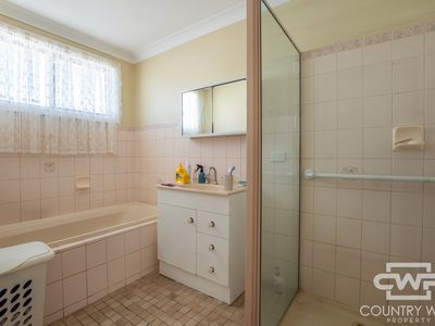 187 Macquarie Street, Glen Innes