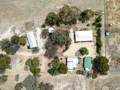 360 HALL LANE, Whiteheads Creek