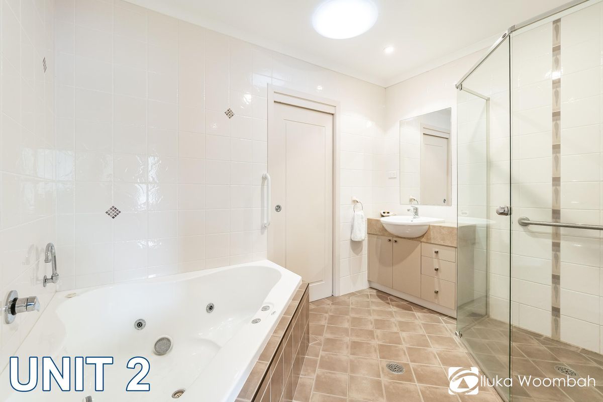 1 & 2 / 38 Marandowie Drive, Iluka