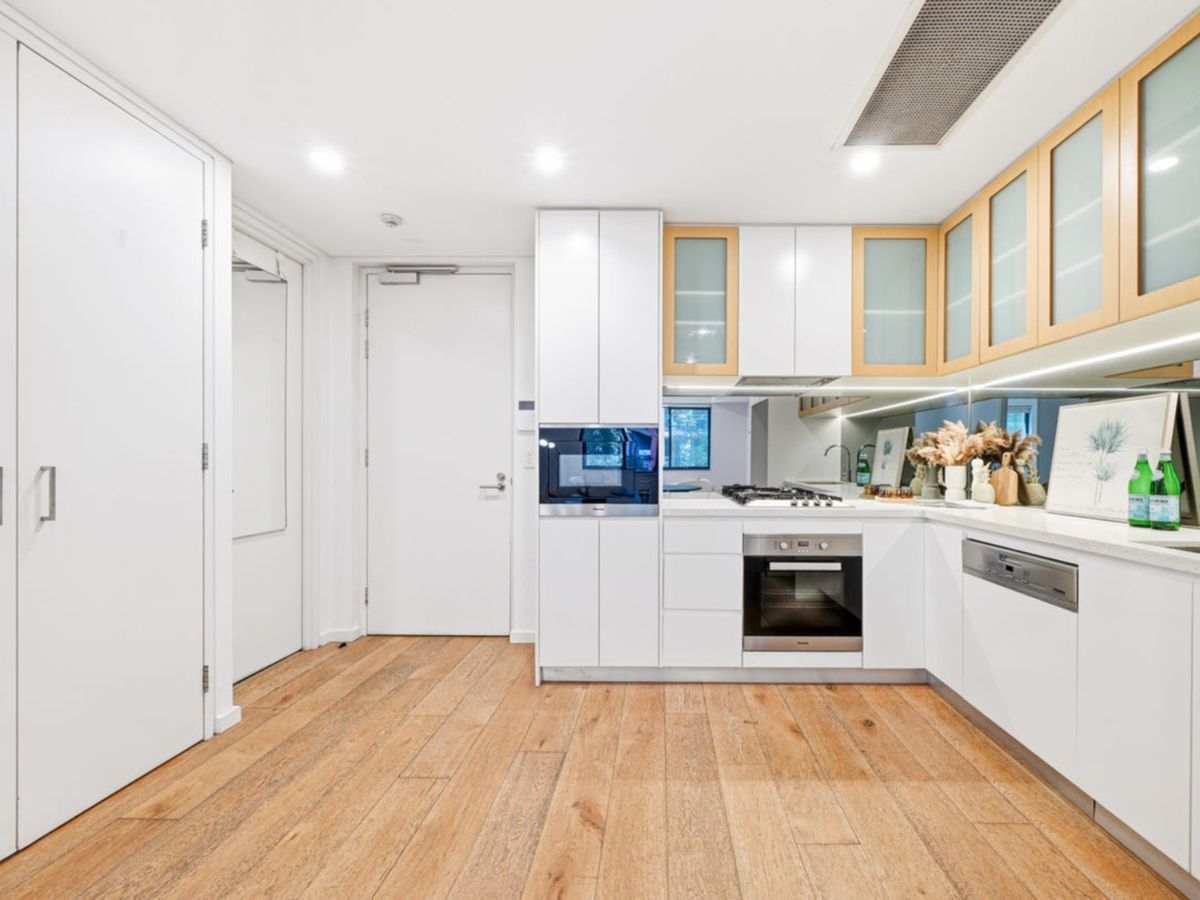 110 / 1 Wattle Crescent, Pyrmont