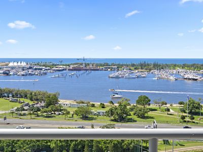 1404 / 1 Como Crescent, Southport