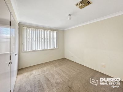 77 Dalton Street, Dubbo