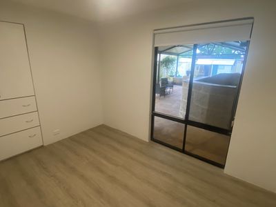 8 Coomer Elbow, South Guildford