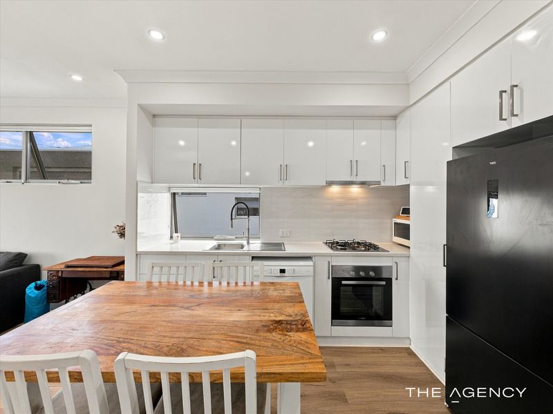 6 / 15 Emilia Street, Coolbellup
