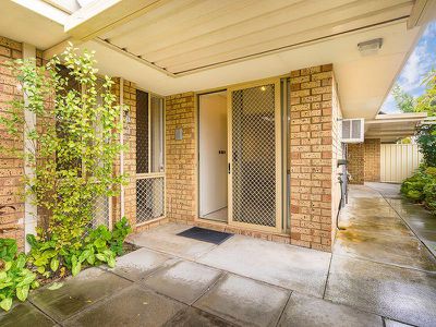 3 / 22 Ainsworth Loop, Booragoon