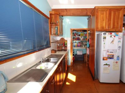 26 Mountain Avenue, Mount Beauty