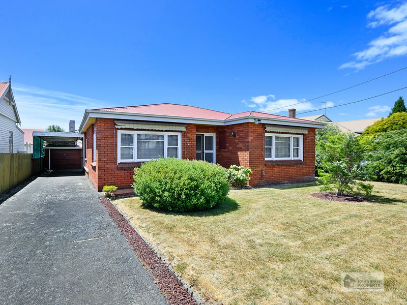 Real Estate Agent in Wynyard, Tasmania Sonya Baker Property