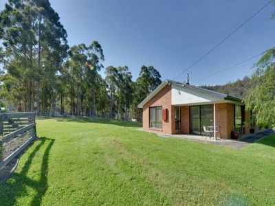 39 Crouchs Hill Road, Lucaston