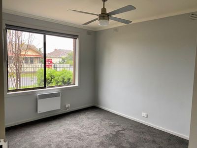 1 / 24 Salisbury Street, Werribee