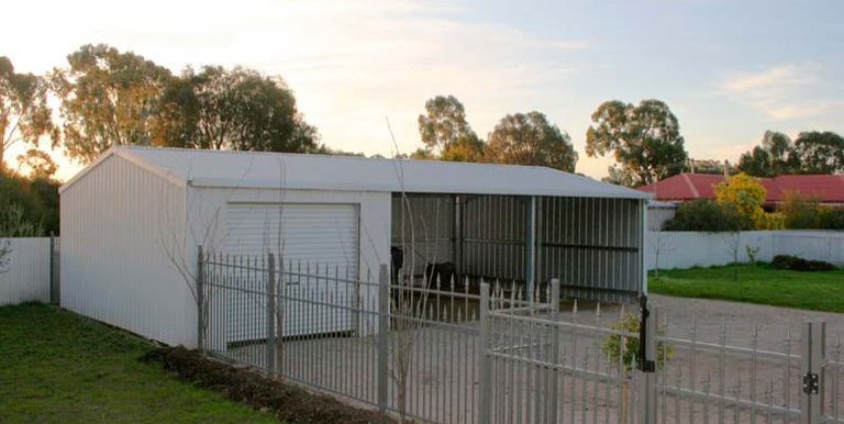 4 Caulfield Street, Violet Town