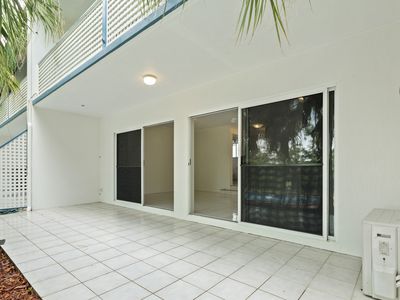 2 / 15 Tropic Road, Cannonvale