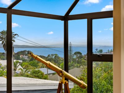 21A Peter Terrace, Castor Bay