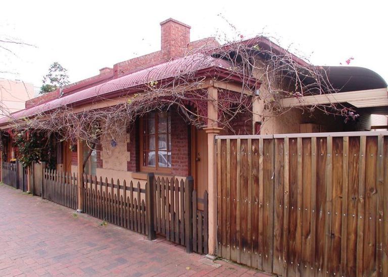 32 Melbourne Street, North Adelaide