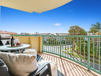 43 / 484 Marine Parade, Biggera Waters