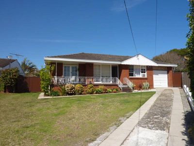 8 Knock Cres, Beverly Hills