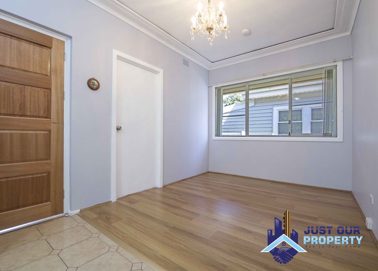 67 Sphinx Ave, Revesby